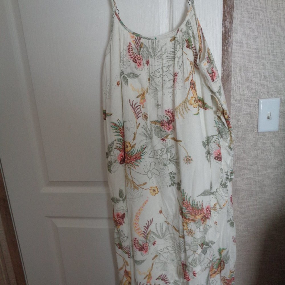 New Directions Spaghetti Strap Dress SZ M NWOT